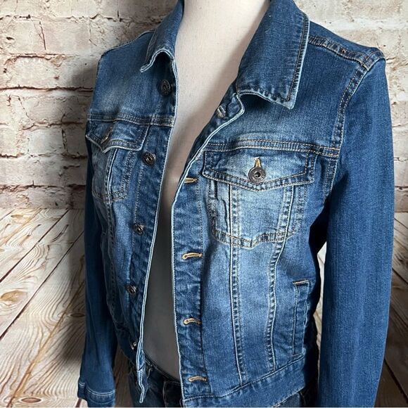 618 Six One Eight denim jean jacket - Picture 3 of 5